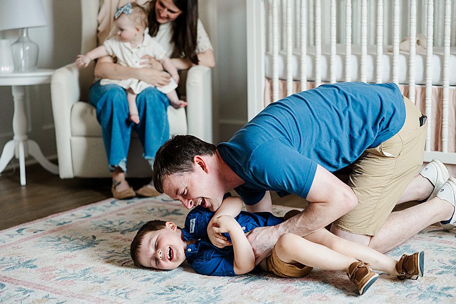 tickling during lifestyle family session