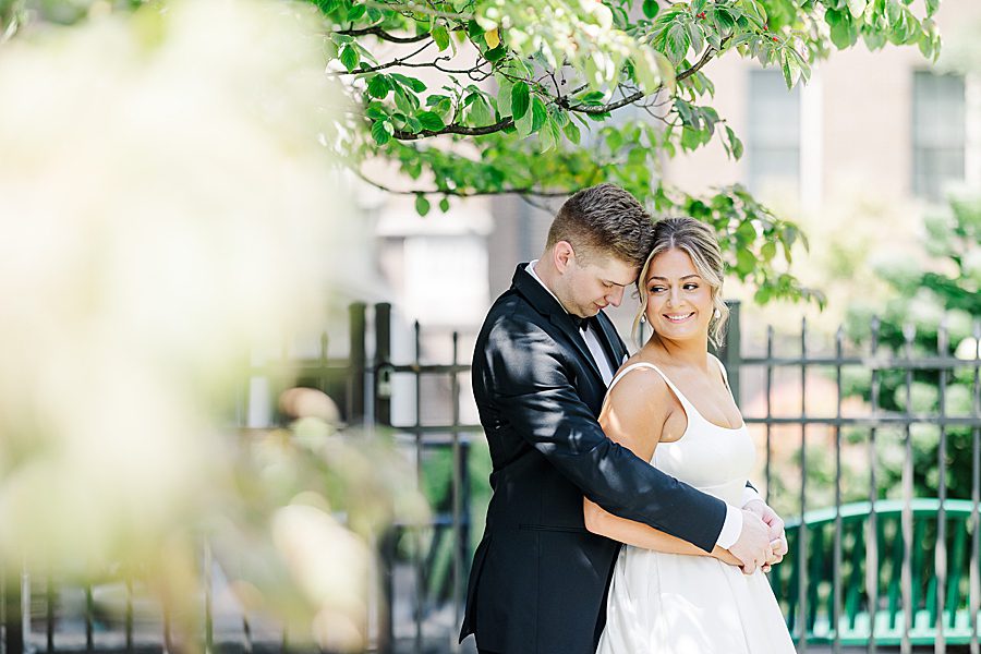 formal portrait at summer press room wedding