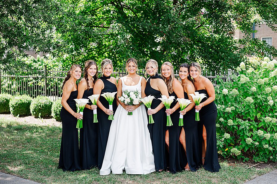 bridal party at summer press room wedding
