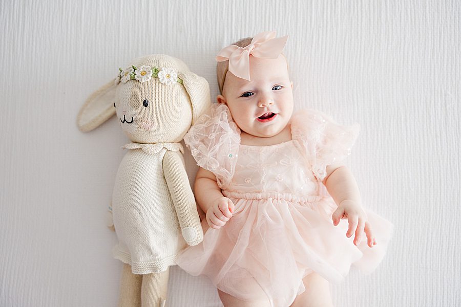 baby at white room 6 month session