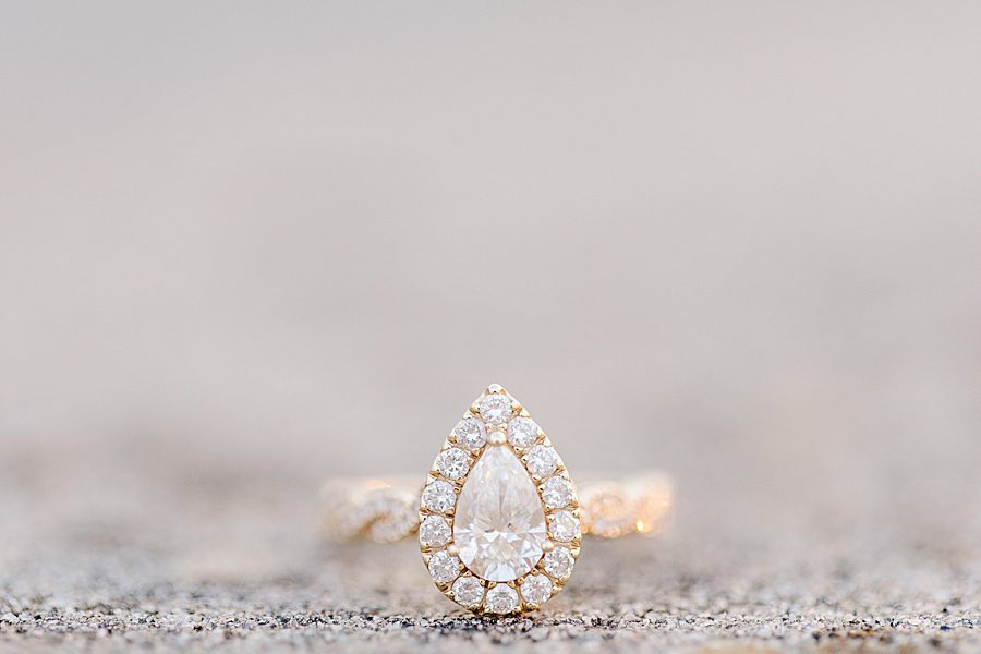 pear shaped engagement ring at downtown knoxville engagement