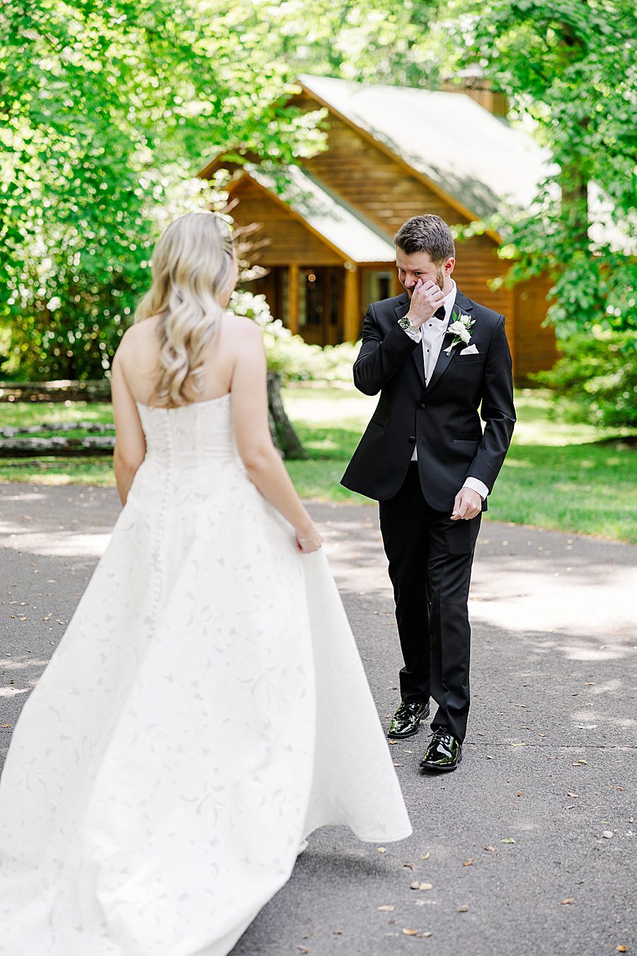 dancing bear wedding first look