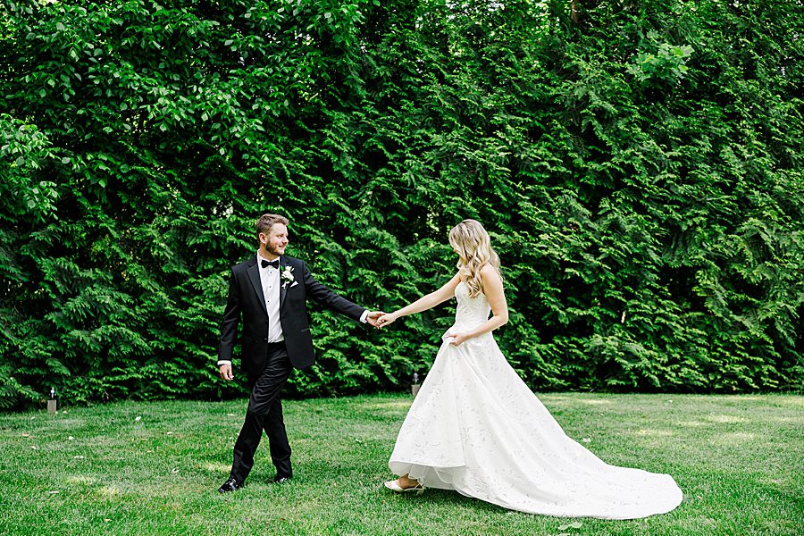 bride and groom photos