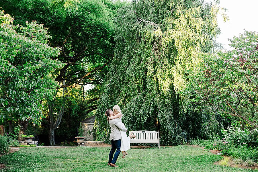 knoxville botanical engagement session