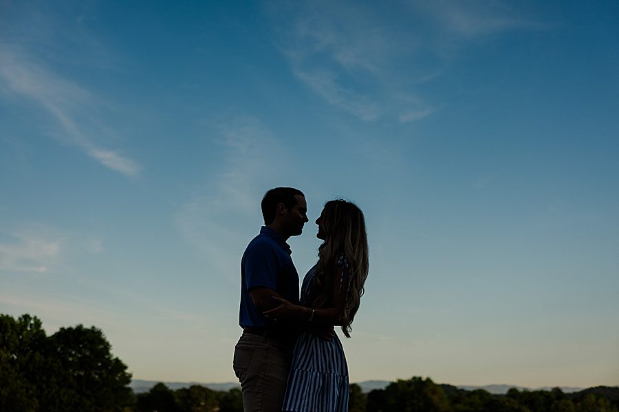 sunset engagement photos