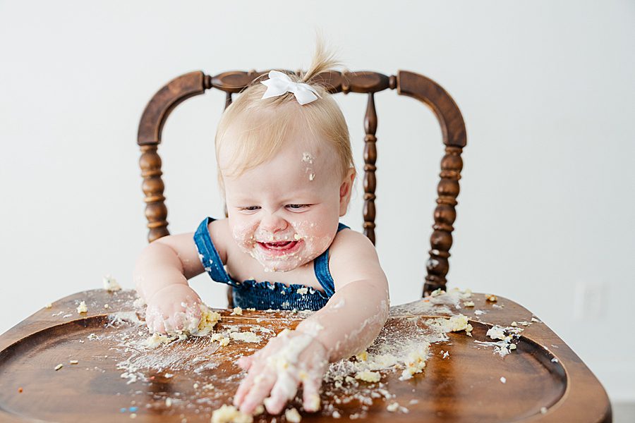 cake smash on first birthday