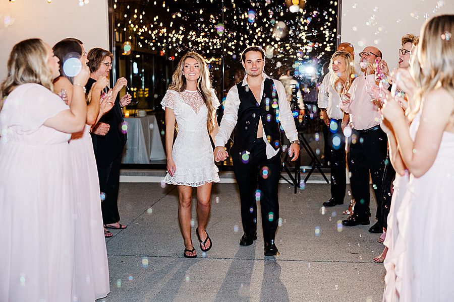 bubble exit from reception