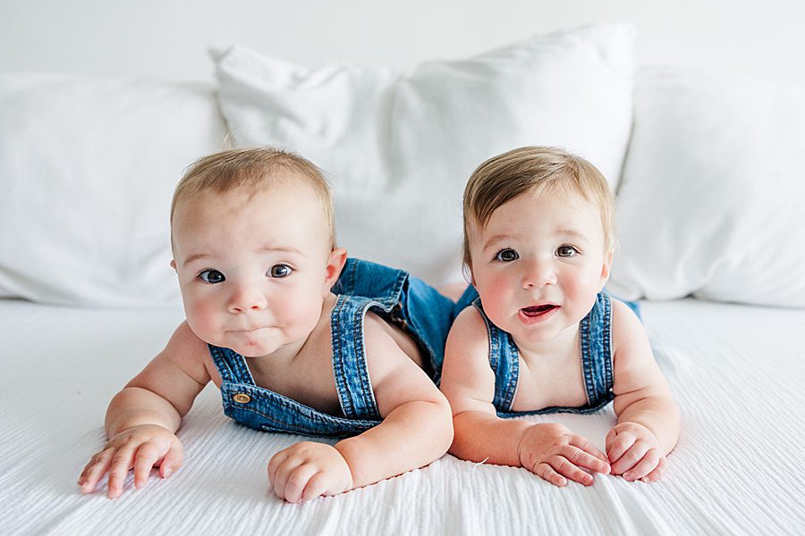 nine month twins milestone session