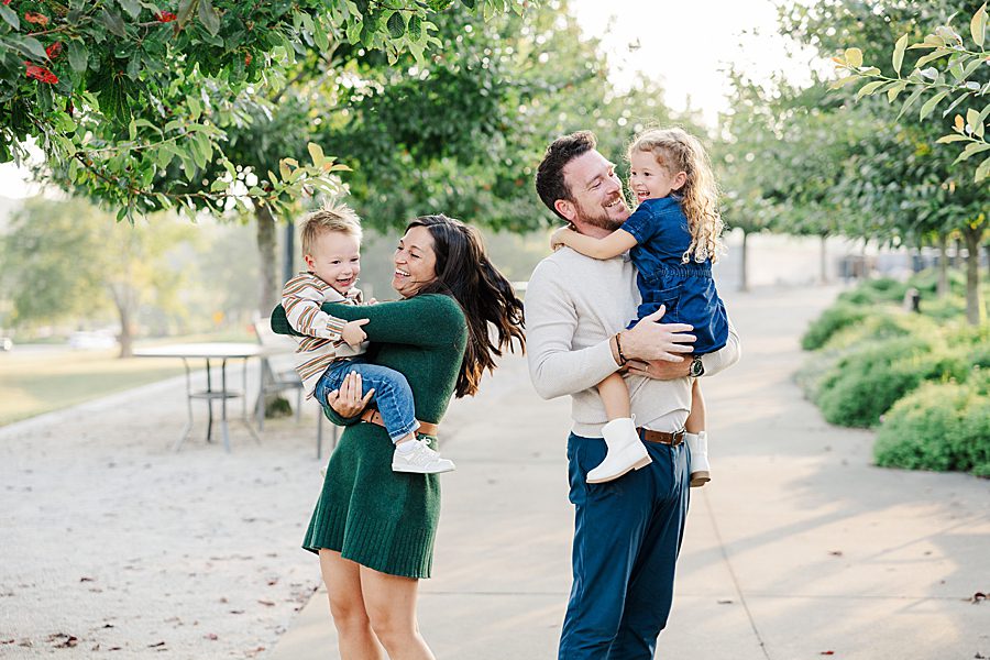 lakeshore family session