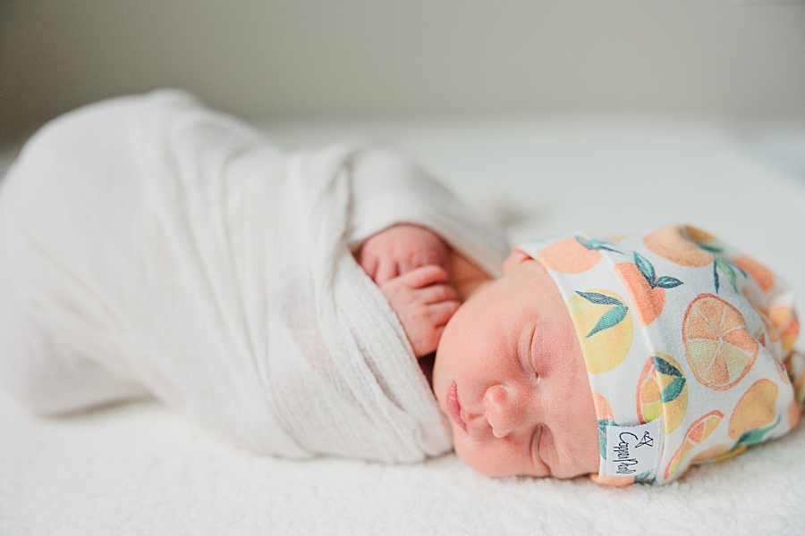 baby photos of newborn girl