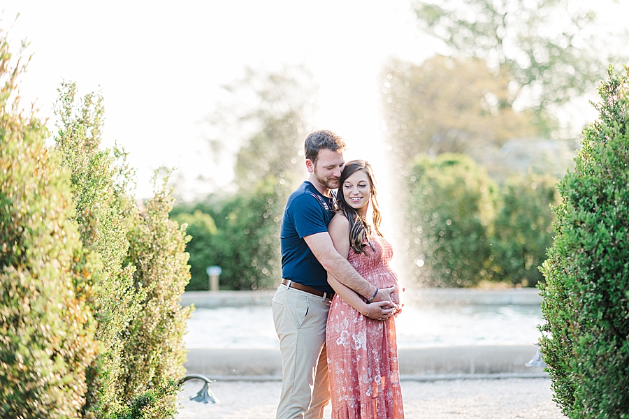 fountain background at baxter gardens maternity