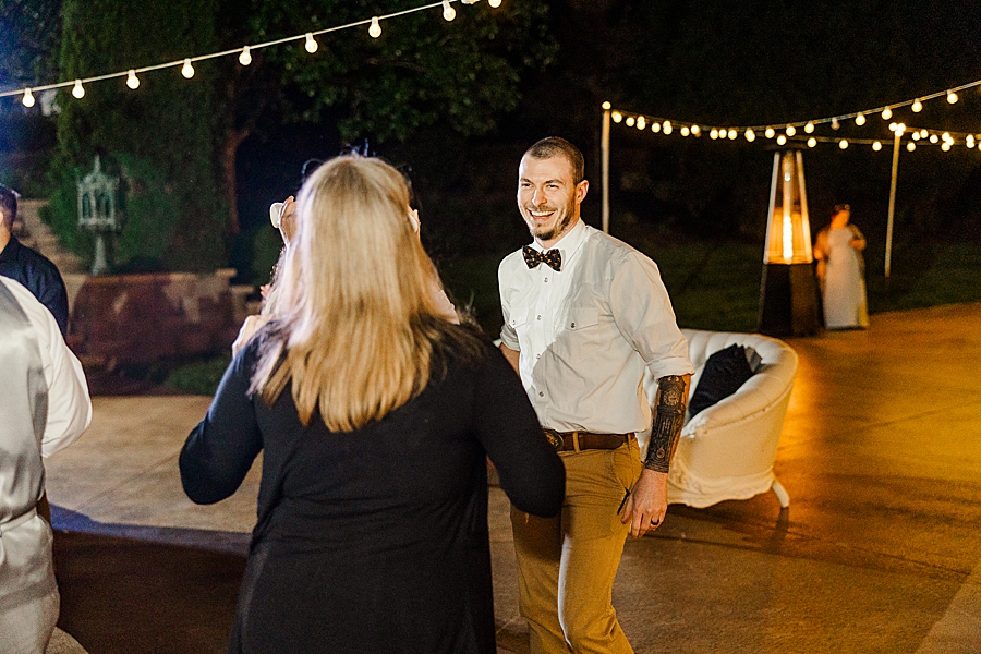 Guests dancing at Castleton Farms Wedding by Amanda May Photos