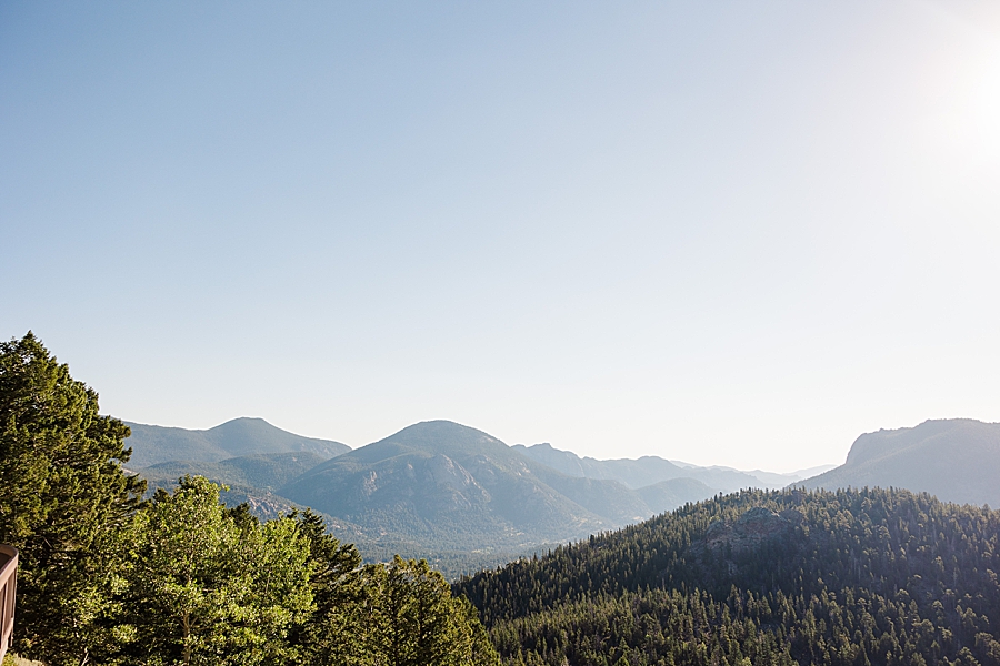 Mountain view in the Rocky Mountain National Park by Knoxville Wedding Photographer, Amanda May Photos.