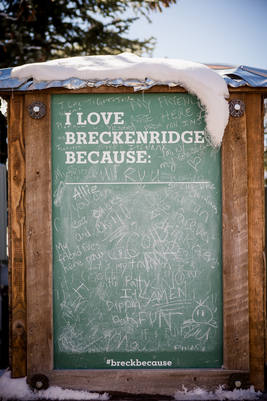 Chalk board in Breckenridge by Knoxville Wedding Photographer, Amanda May Photos.