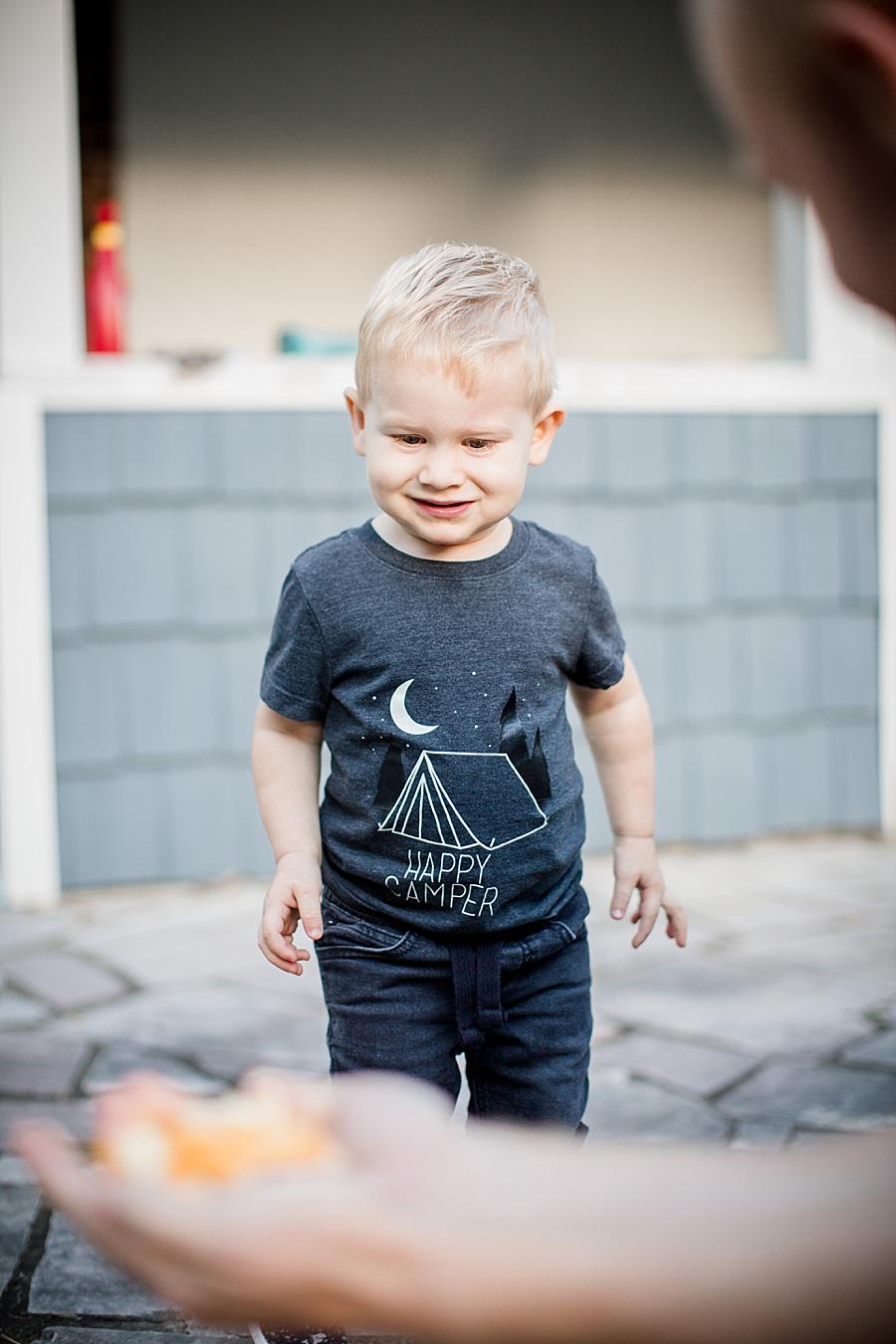 Happy camper shirt at this Oakes Farm Session by Knoxville Wedding Photographer, Amanda May Photos.