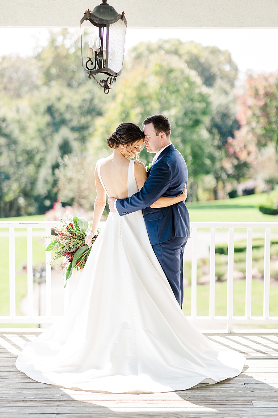 Fall Castleton Farms Wedding by Amanda May Photos