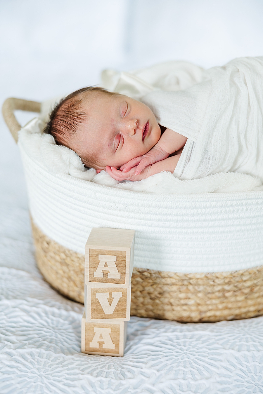 name blocks at in home newborn session