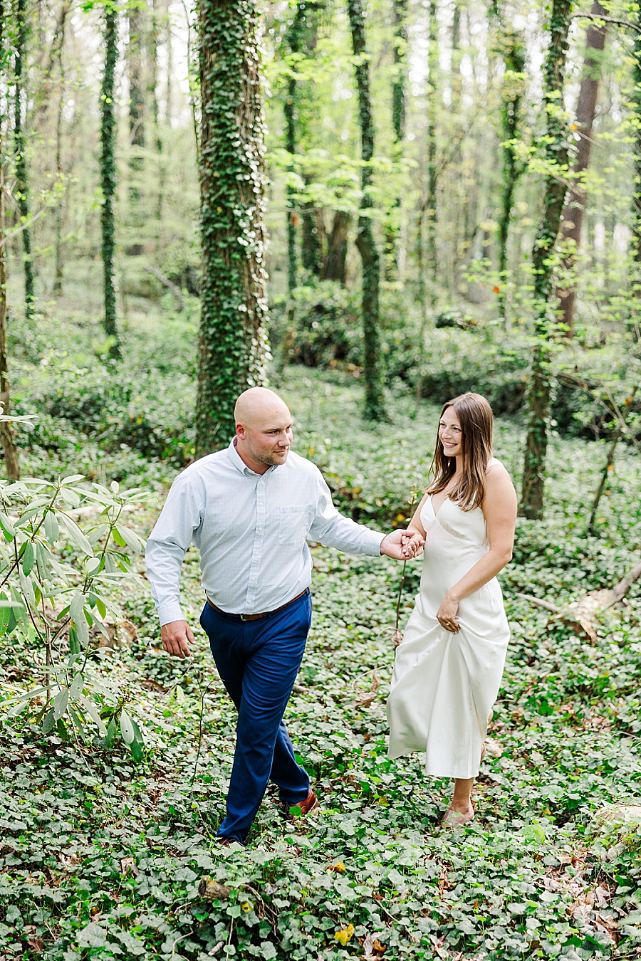 walking through ivy at maryville engagement