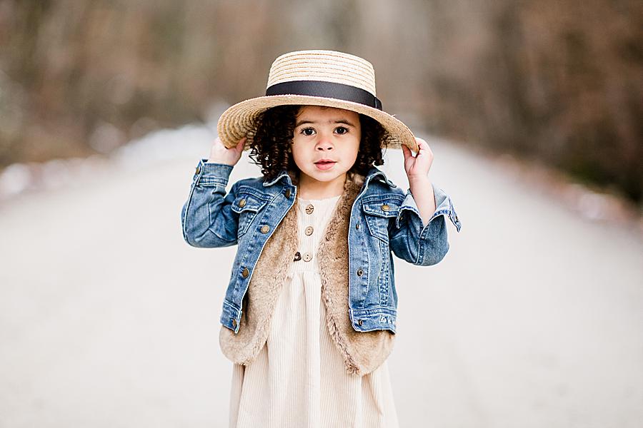 Little girl winter outfit at this Norris Dam maternity by Knoxville Wedding Photographer, Amanda May Photos.