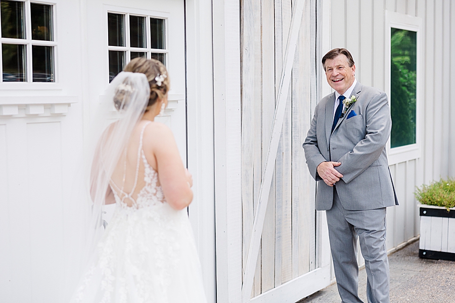 Dad reacts to bride at Ramble Creek wedding by Amanda May Photos