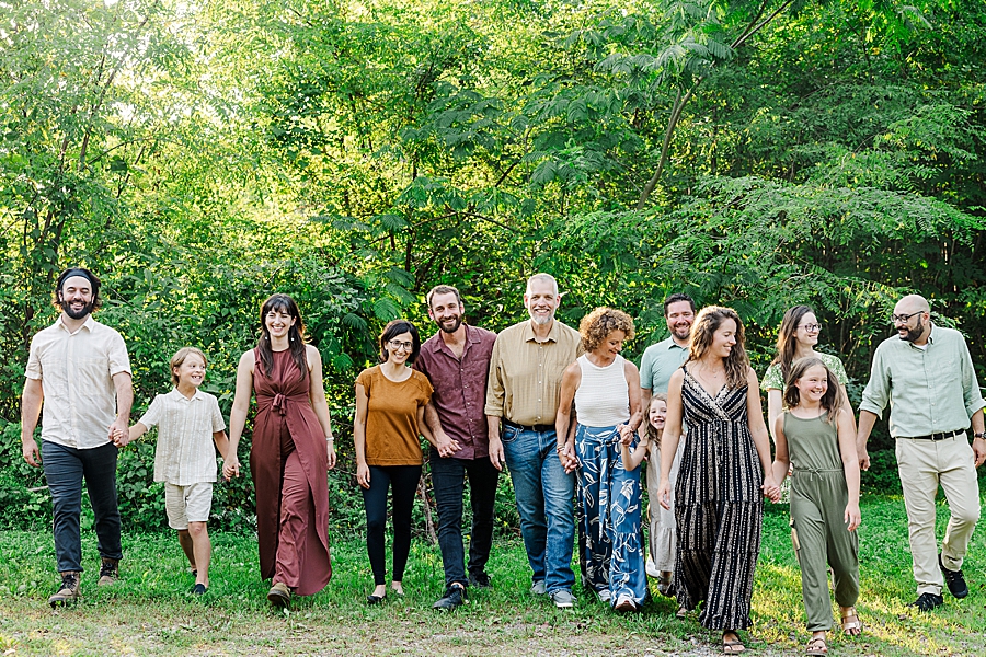 large family in smoky mountains