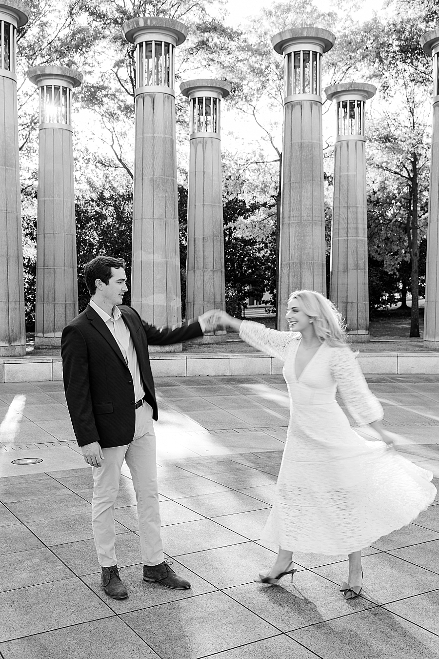 black and white photo of couple dancing at tennessee capitol