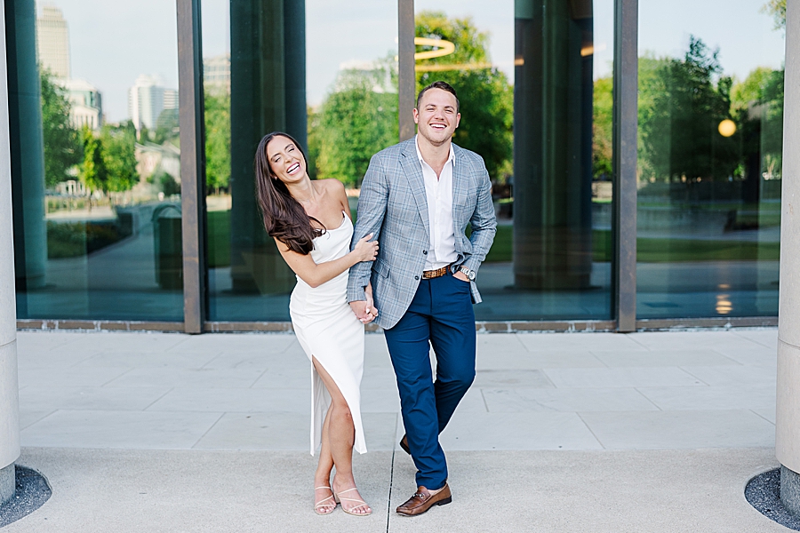 couple at tennessee capitol