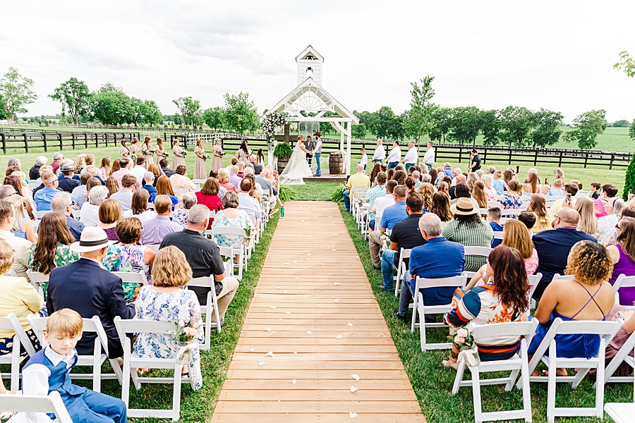 getting married at vintage barn