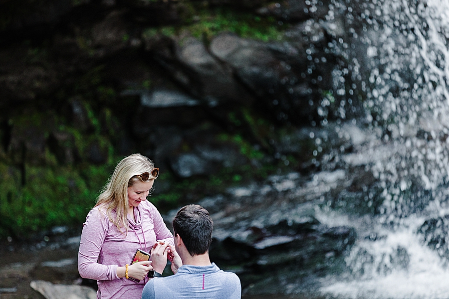 putting the ring on at grotto falls proposal